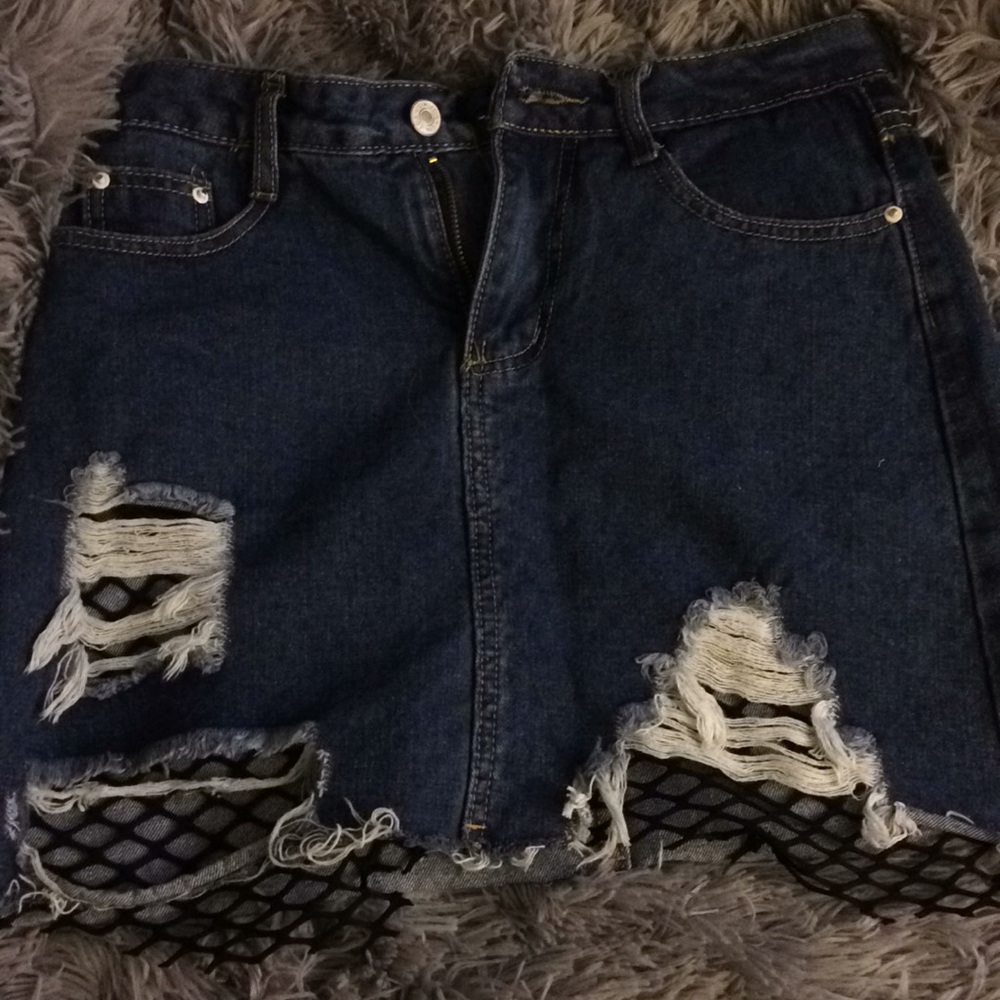 Jean skirt with fake fishnet design